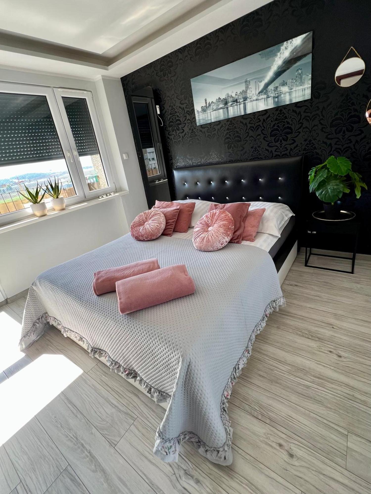 Spoldzielcza 22 Apartament Sky Line Klodzko Bagian luar foto